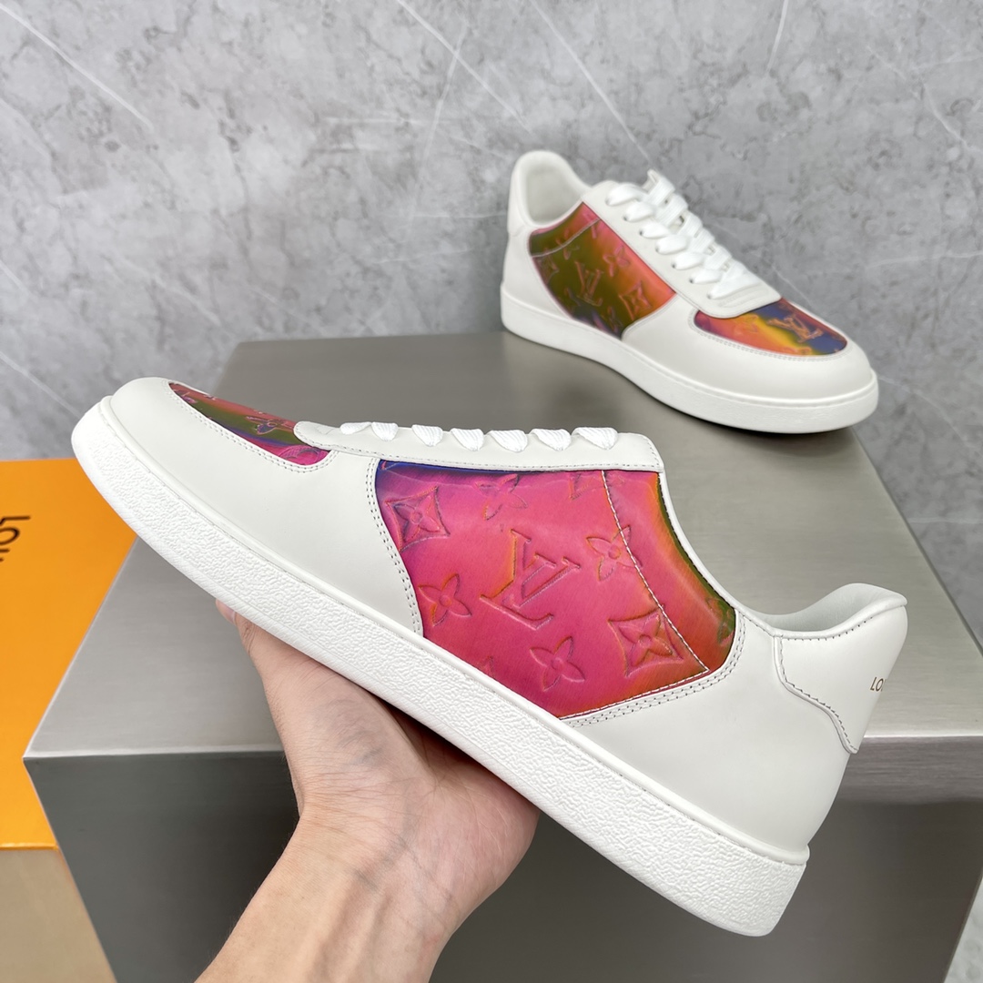 LOUIS VUITTON Rivoli