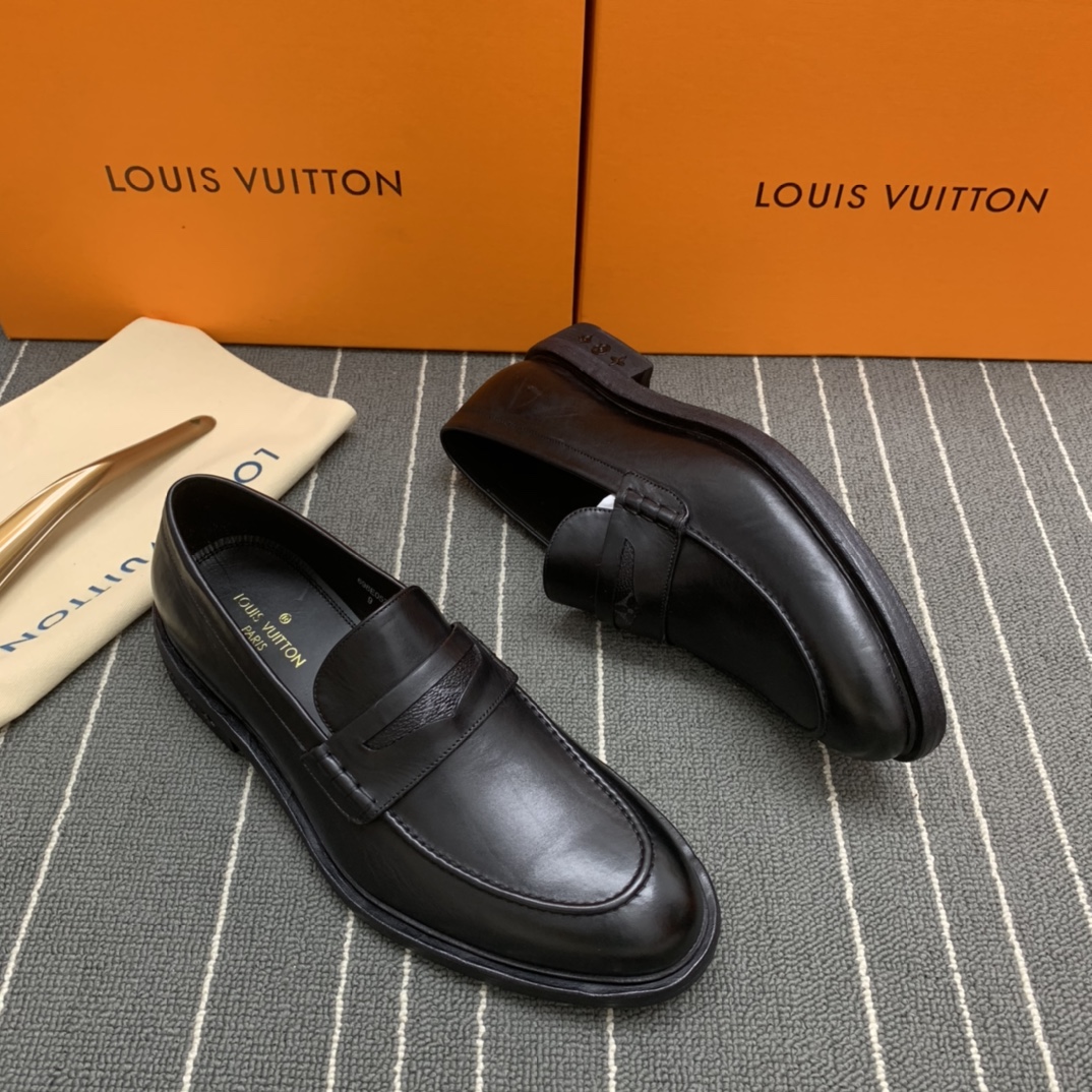LOUIS VUITTON SHOES 
