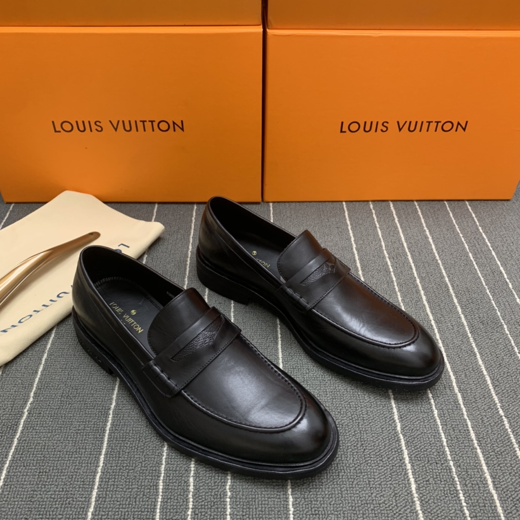 LOUIS VUITTON SHOES 
