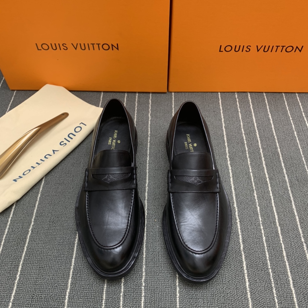 LOUIS VUITTON SHOES 