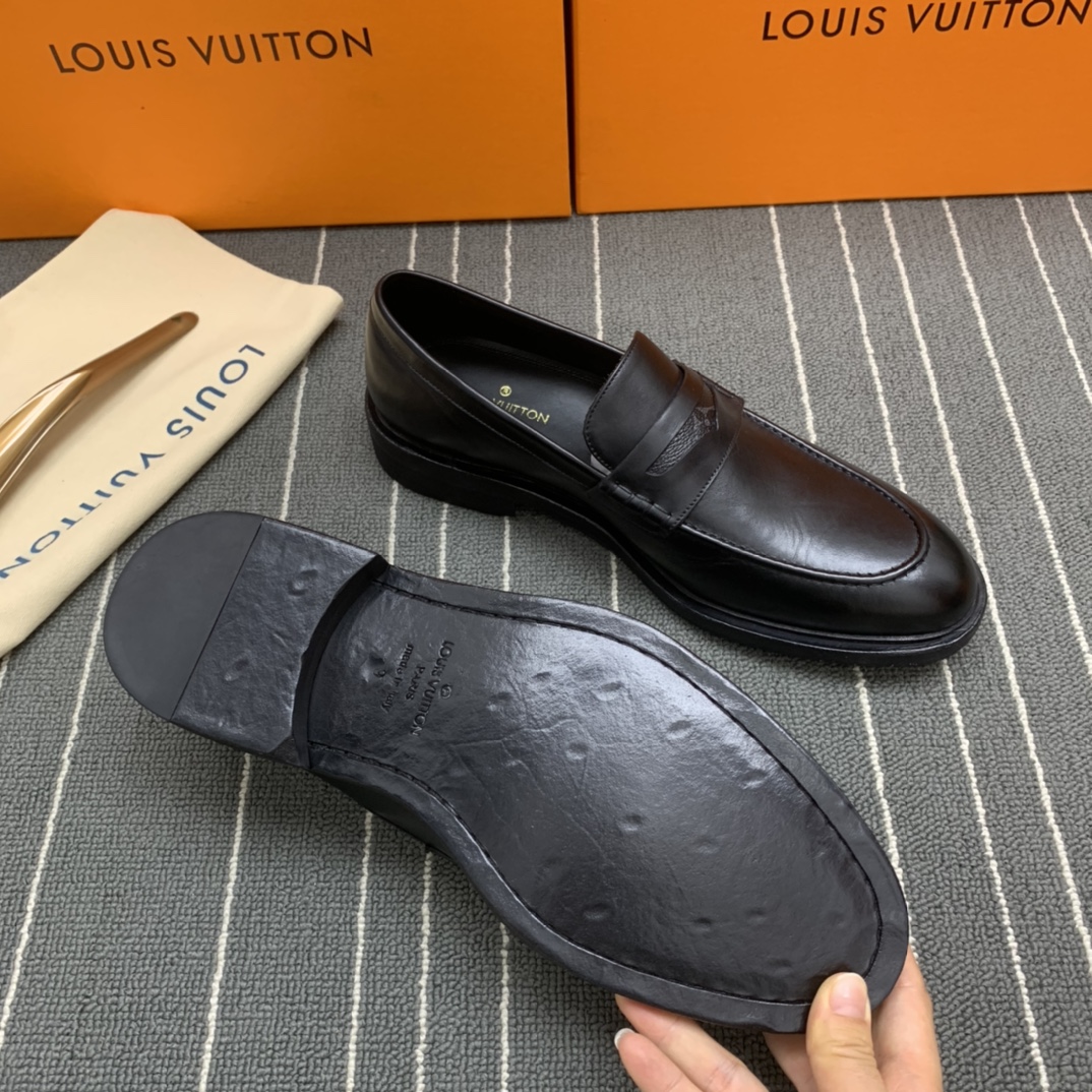 LOUIS VUITTON SHOES 