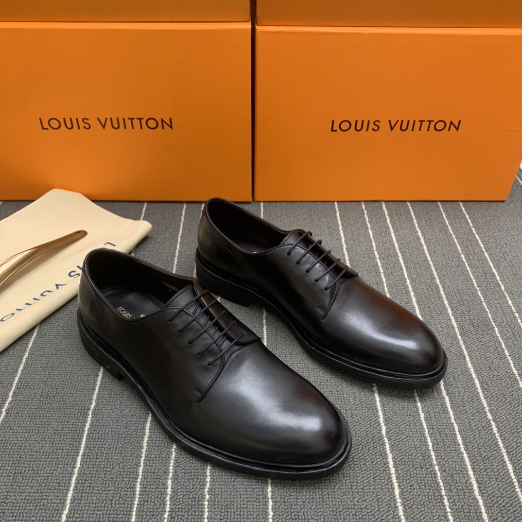 LOUIS VUITTON SHOES 