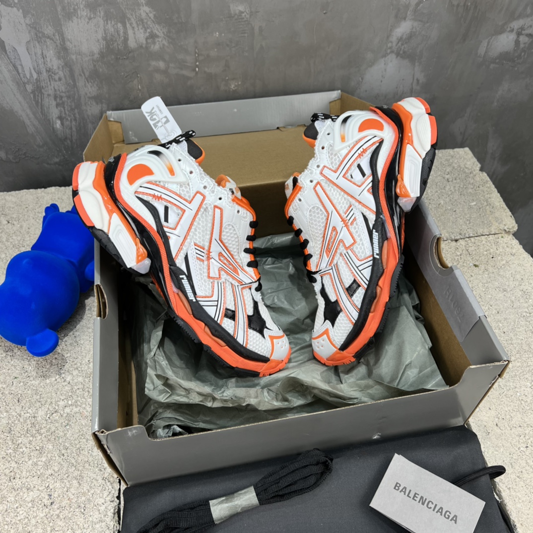 BALENCIAGA RUNNER