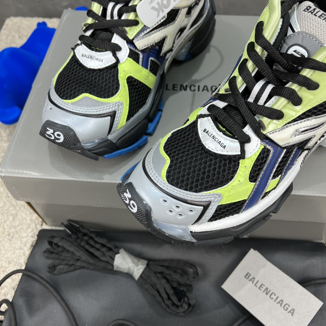 BALENCIAGA RUNNER