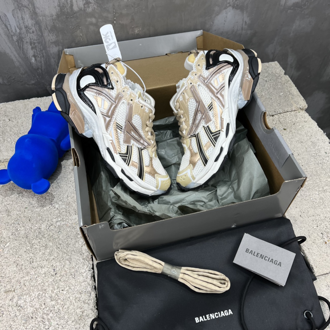 BALENCIAGA RUNNER