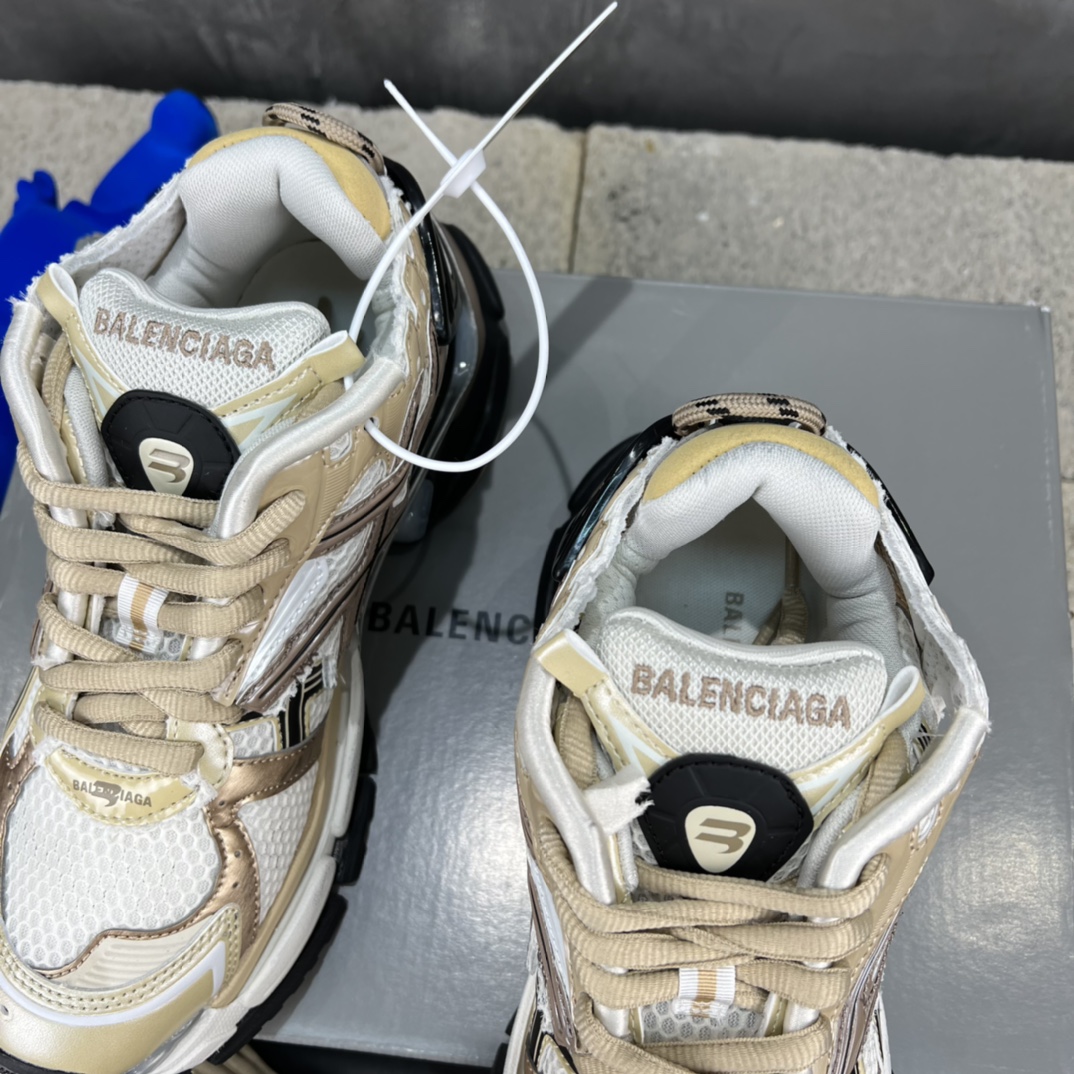 BALENCIAGA RUNNER