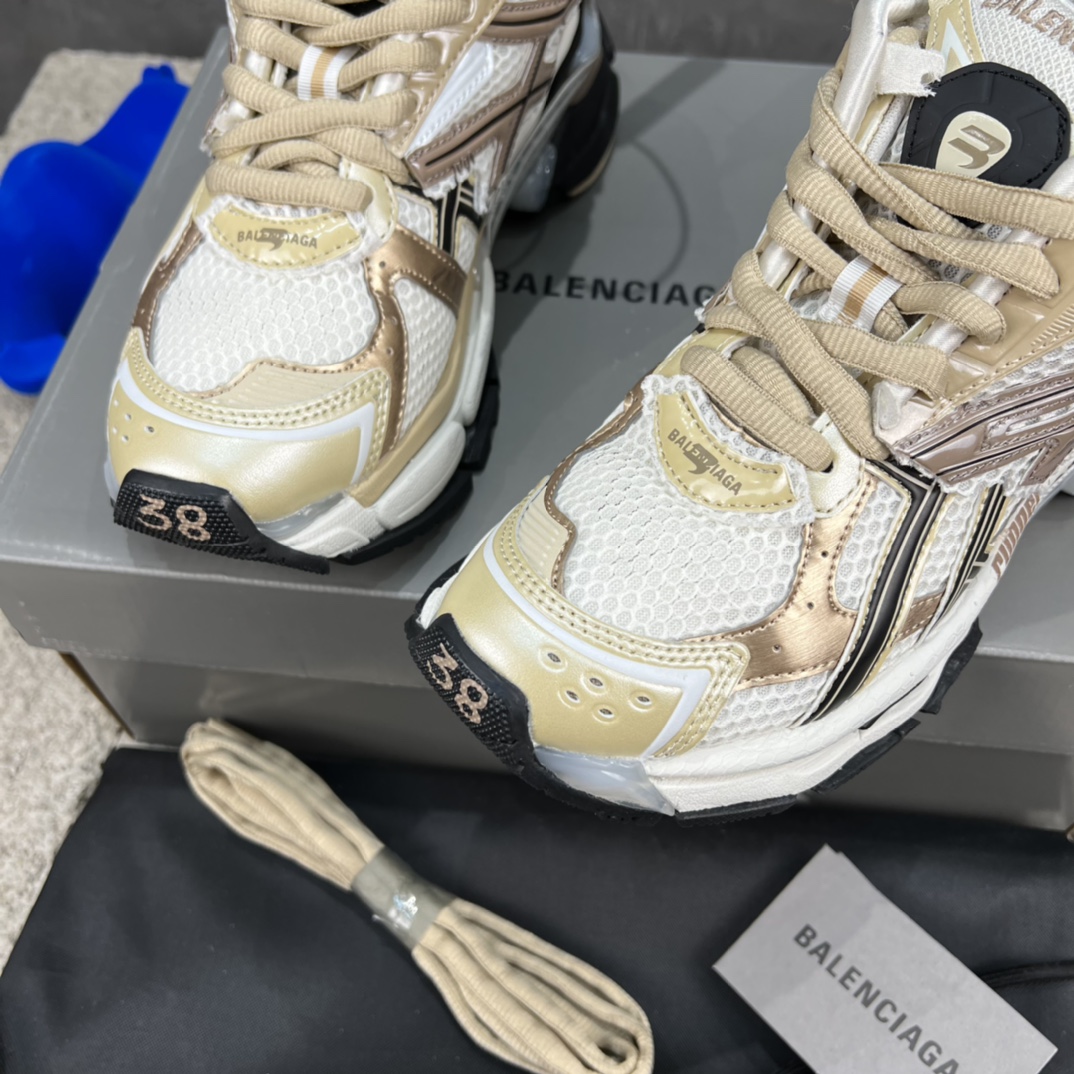 BALENCIAGA RUNNER