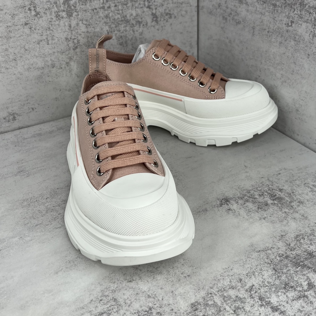 MCQUEEN SNEAKER 