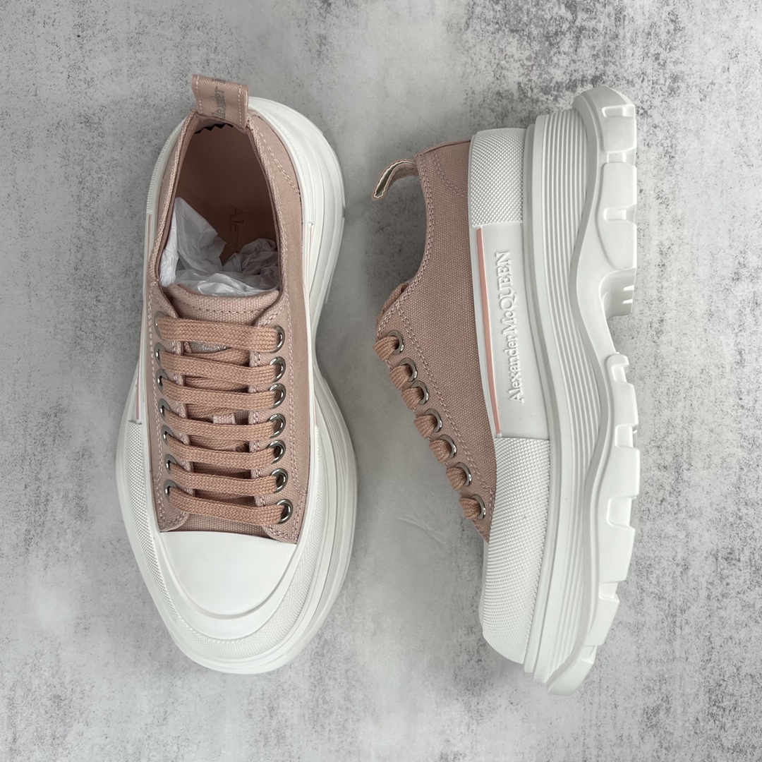 MCQUEEN SNEAKER 