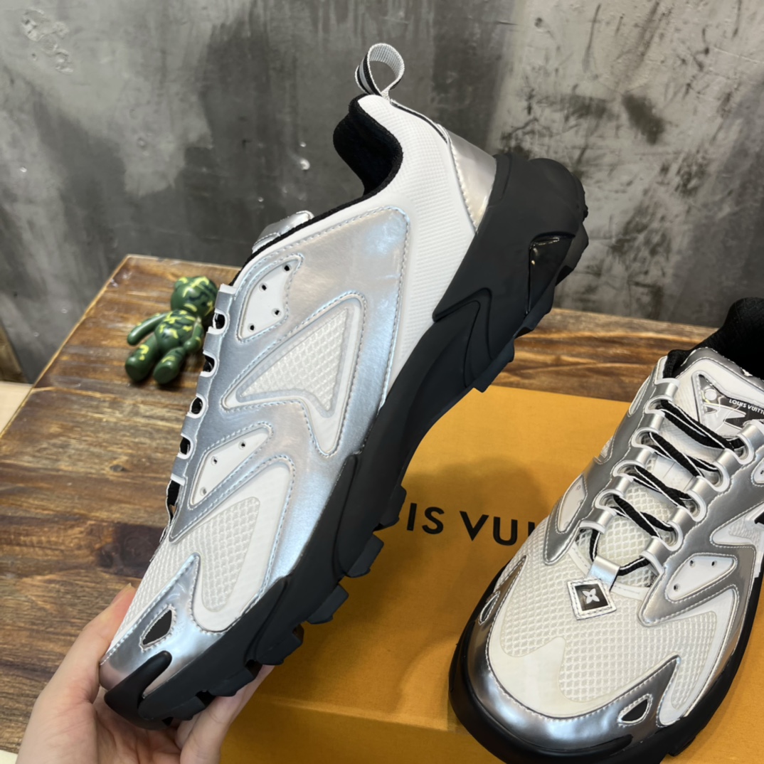 LV RUNNER TATIC