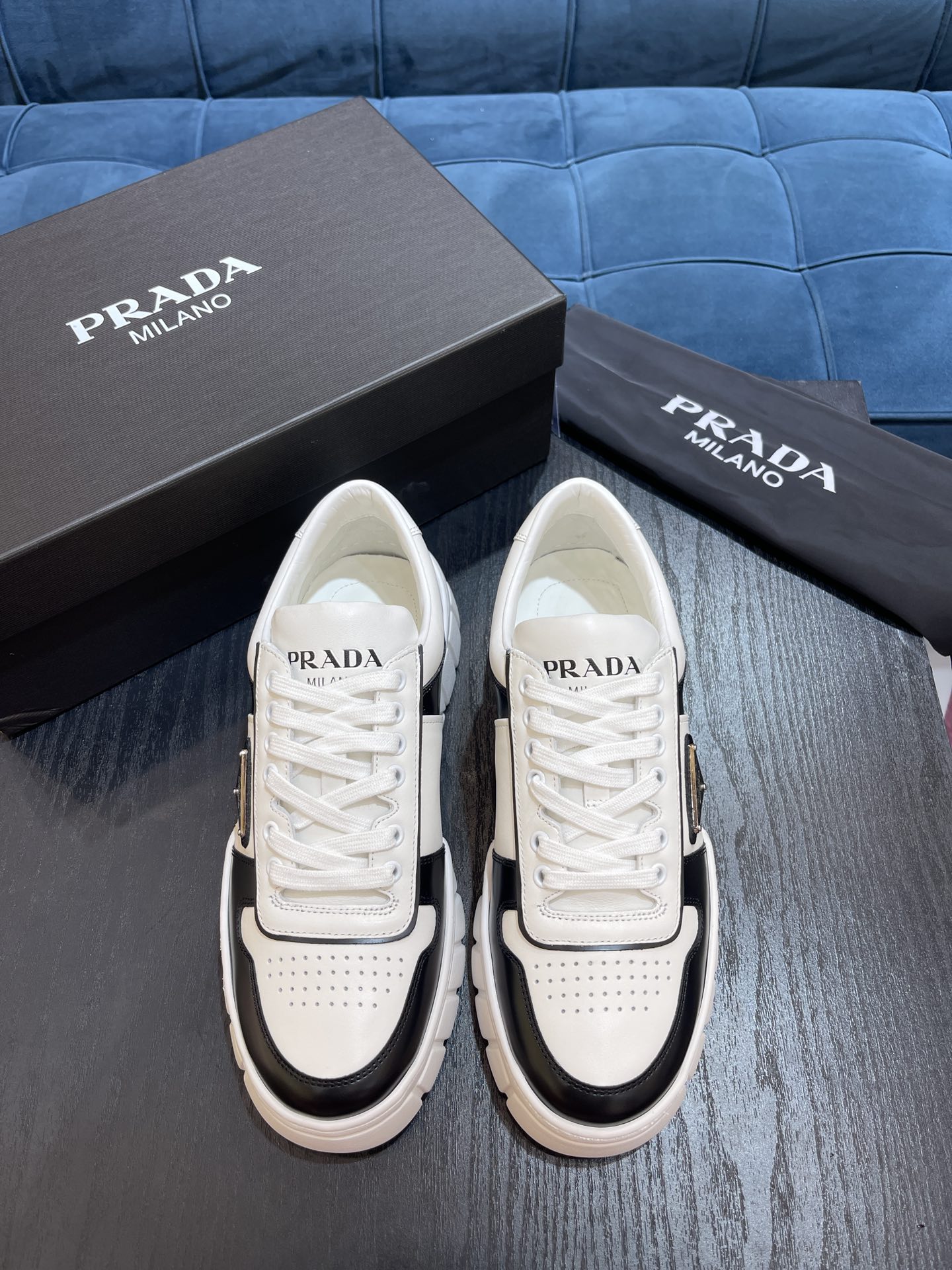PRADA
