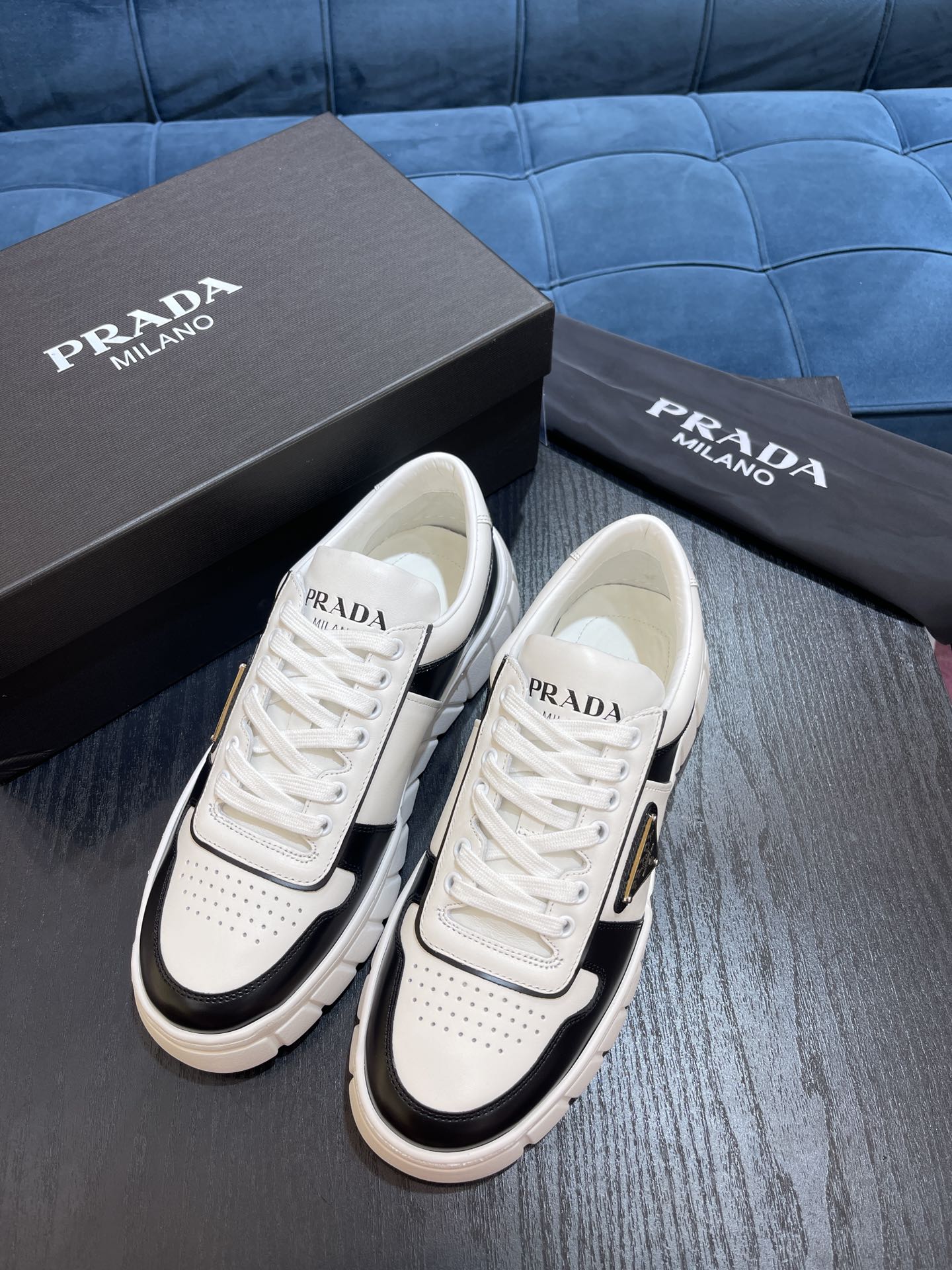 PRADA
