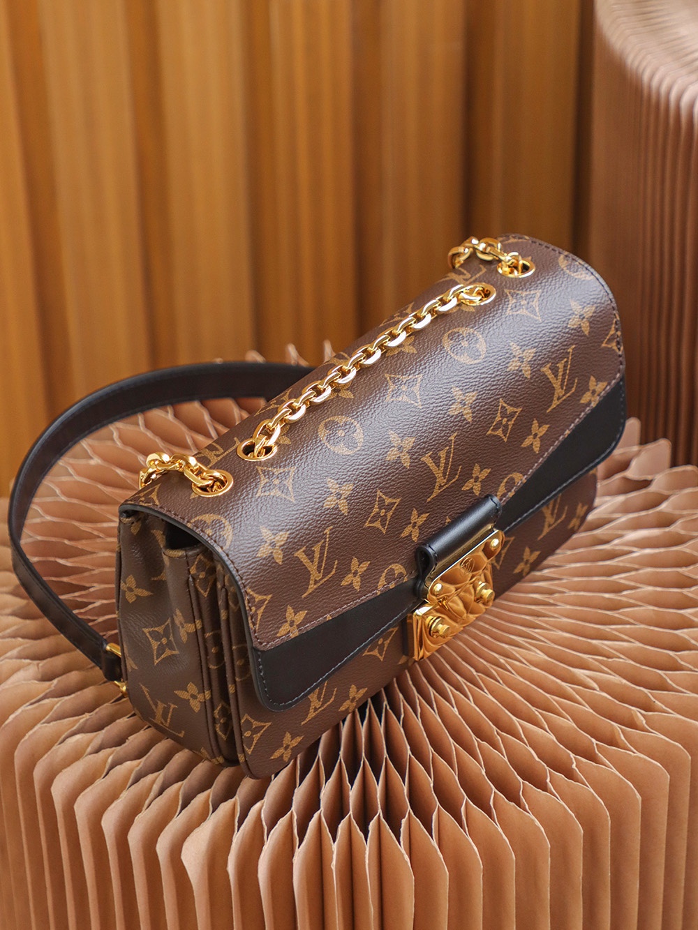 LV Marceau