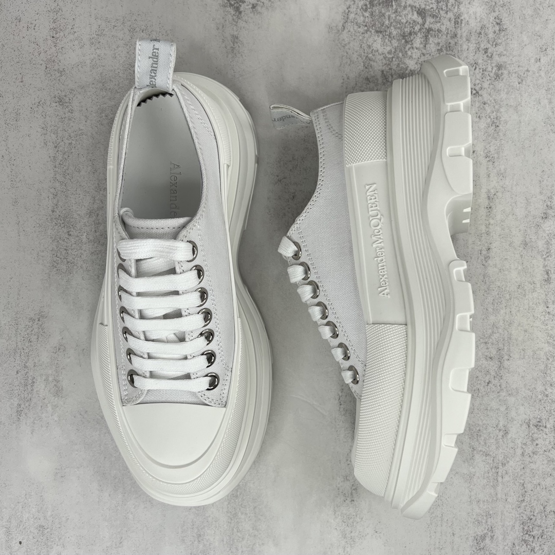 MCQUEEN SNEAKER 
