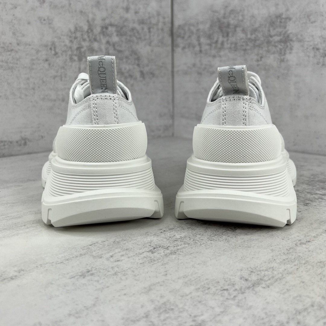 MCQUEEN SNEAKER 