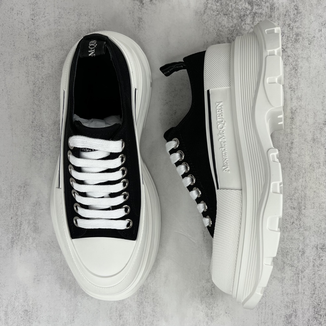 MCQUEEN SNEAKER 