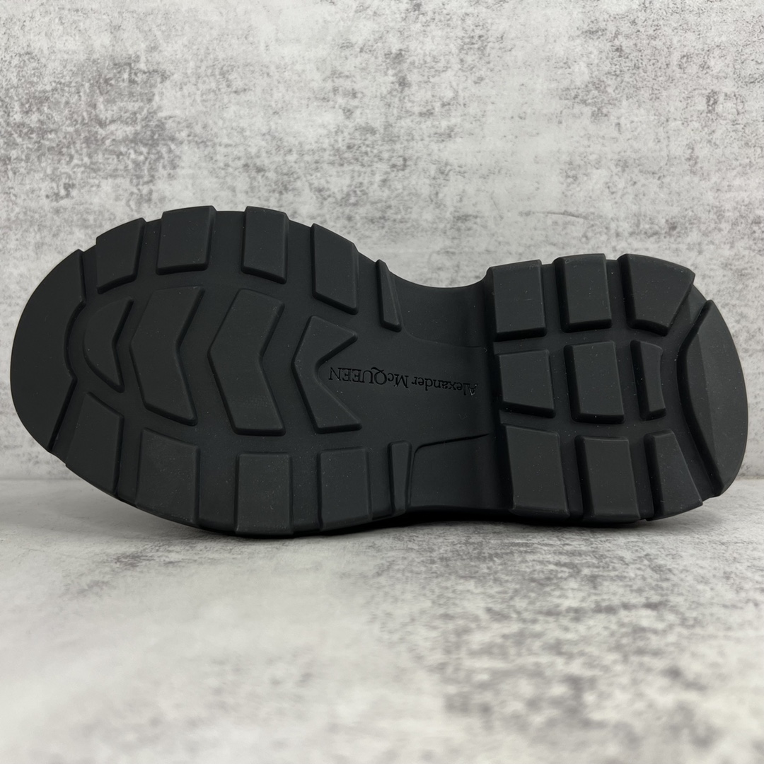 MCQUEEN SNEAKER 
