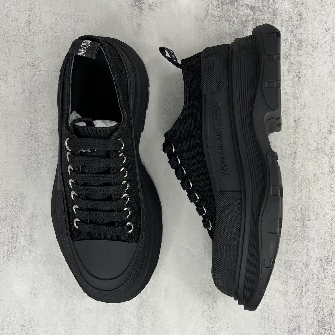 MCQUEEN SNEAKER 