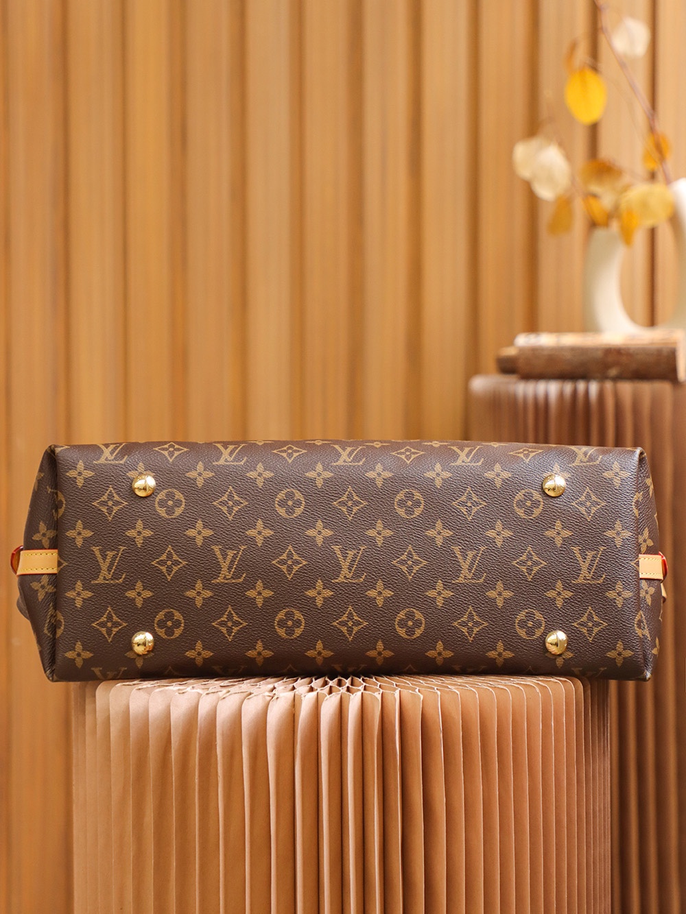 LV CARRYALL
