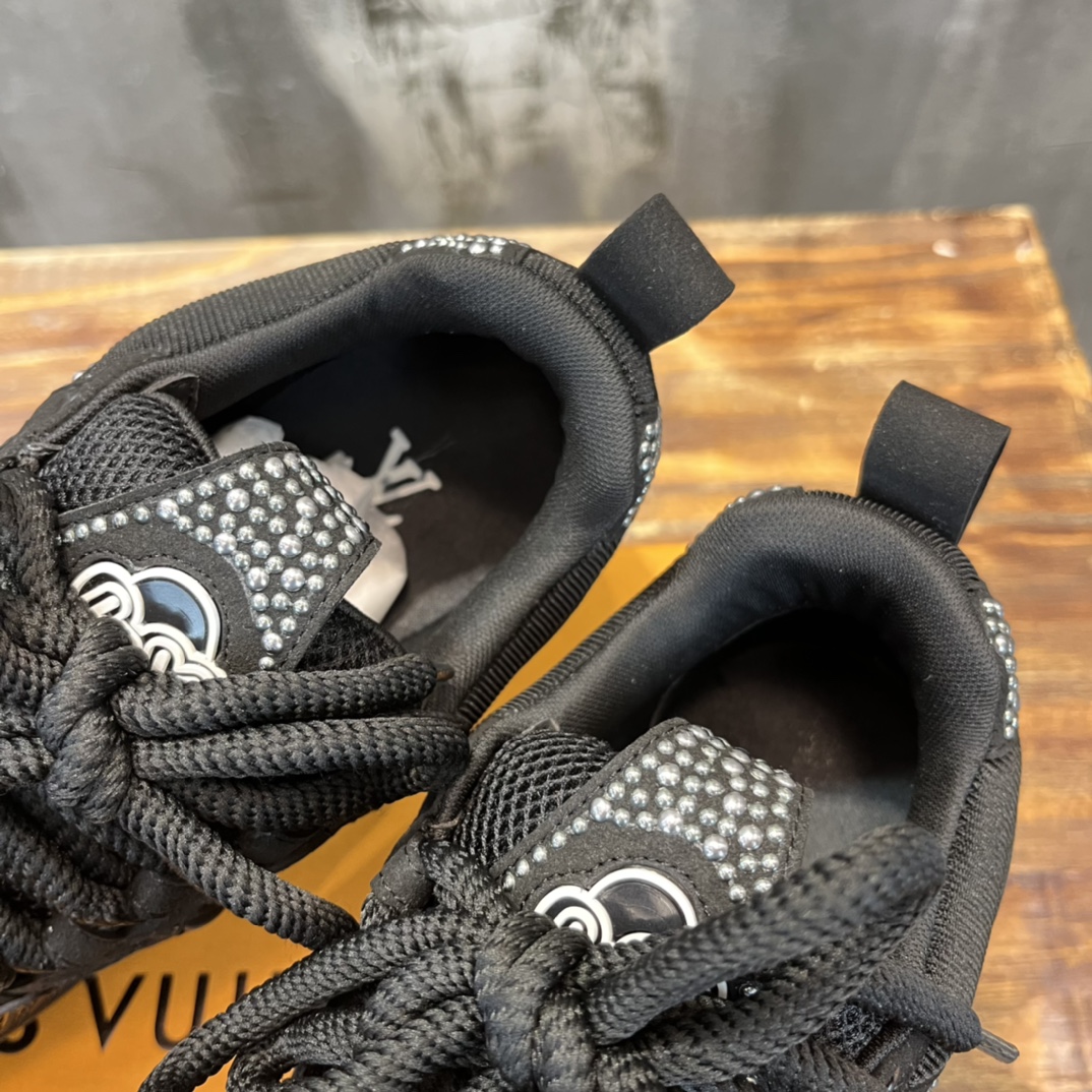LV SKATE