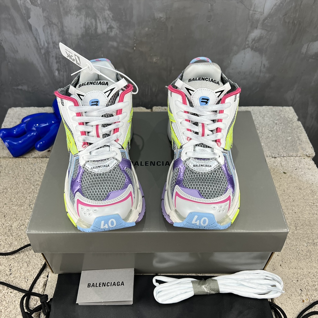 BALENCIAGA RUNNER