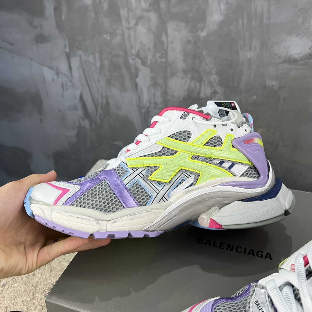 BALENCIAGA RUNNER