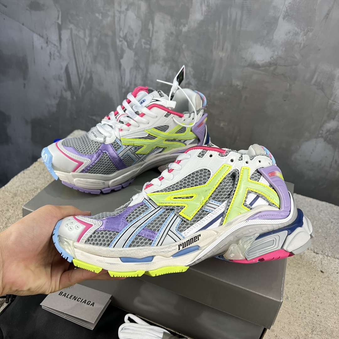 BALENCIAGA RUNNER