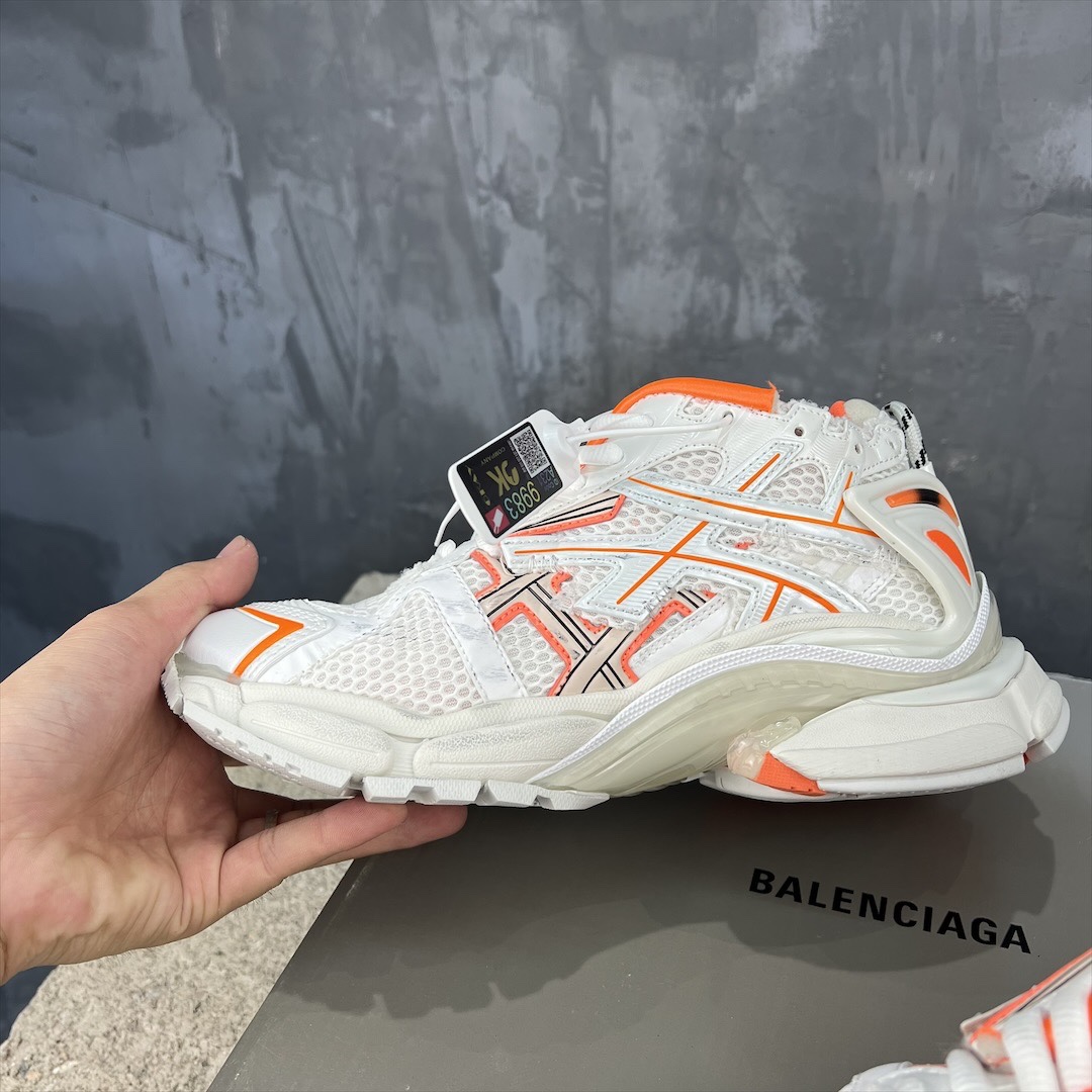 BALENCIAGA RUNNER