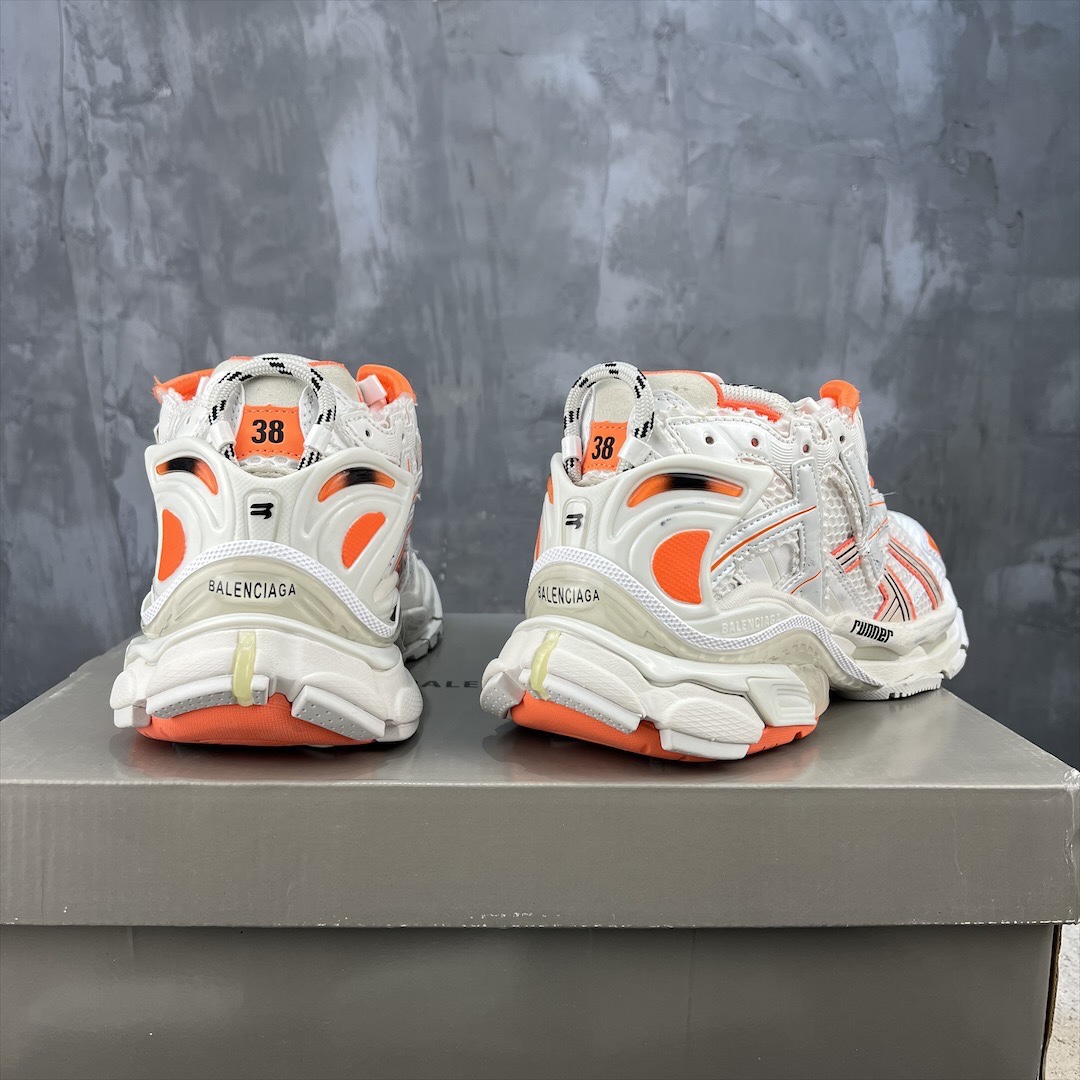 BALENCIAGA RUNNER