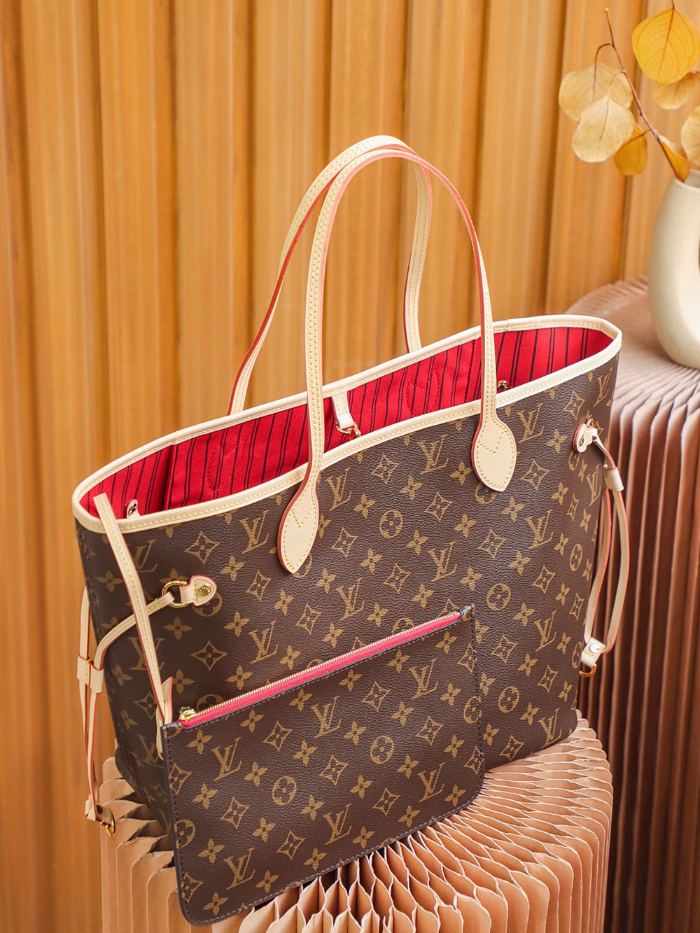 LV Neverfull