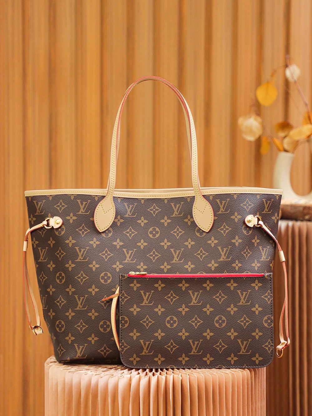 LV Neverfull