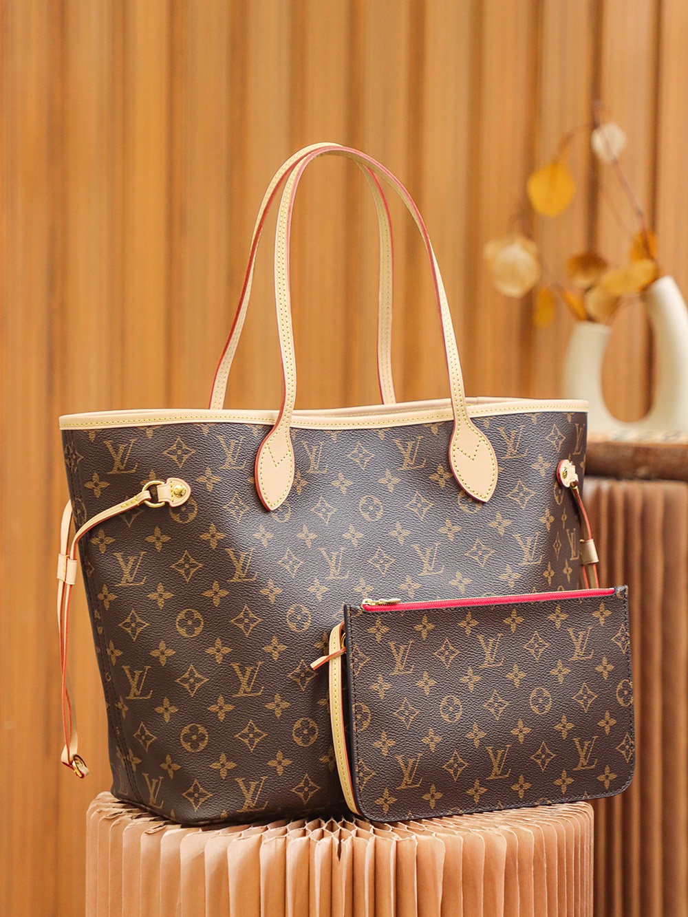 LV Neverfull
