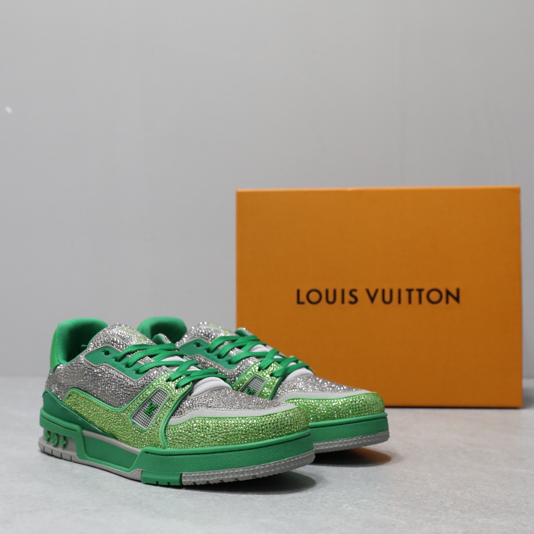 LV TRAINER