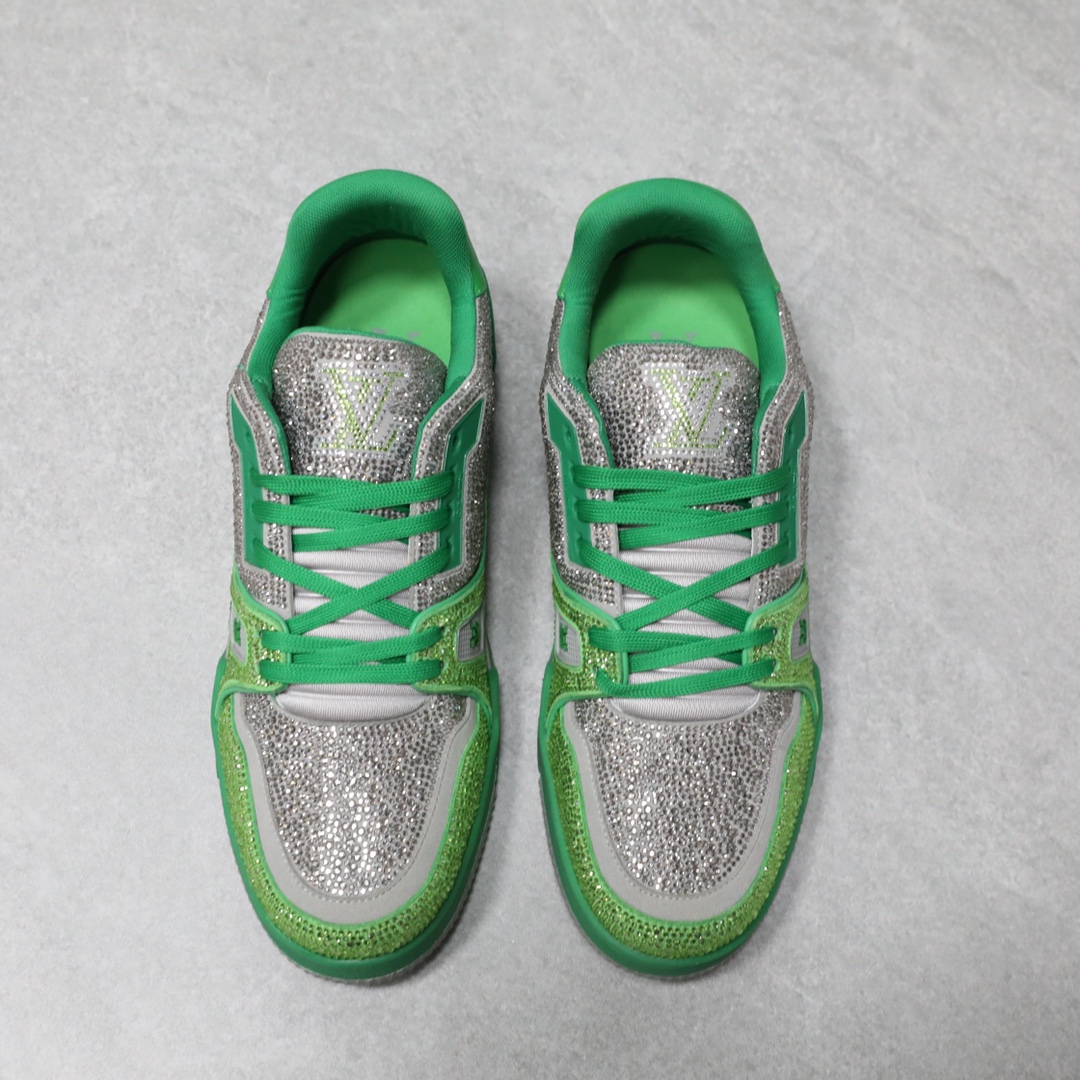 LV TRAINER