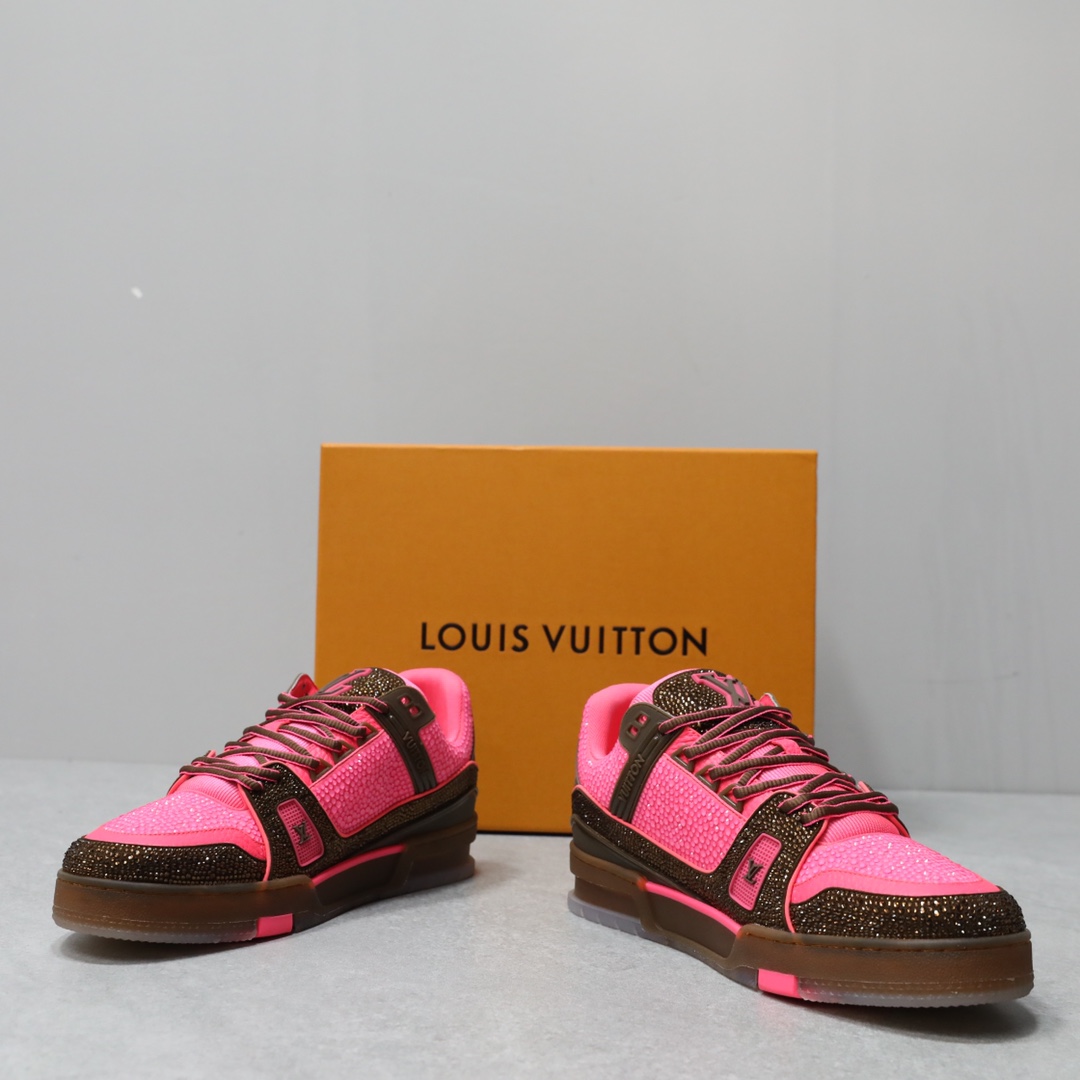 LV TRAINER