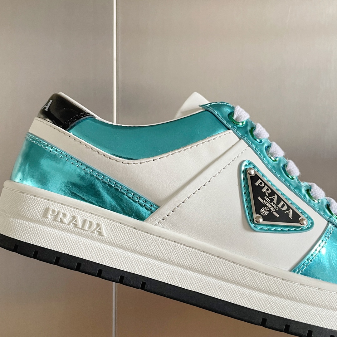 PRADA SNEAKER