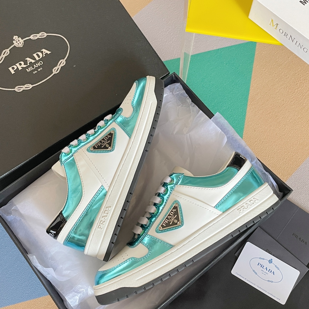 PRADA SNEAKER