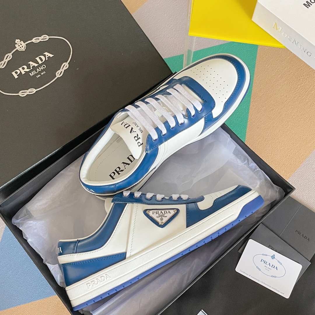 PRADA SNEAKER
