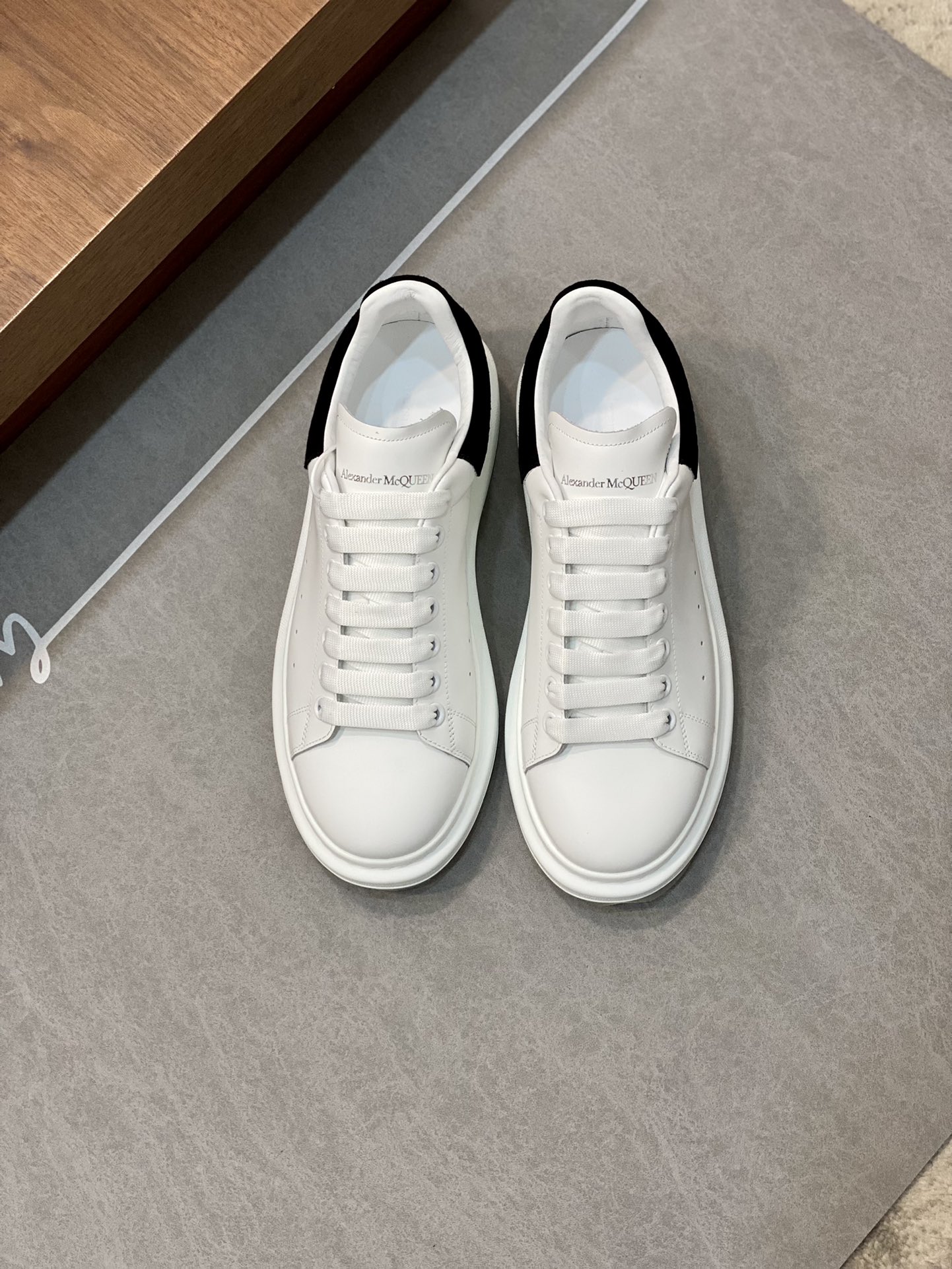 MCQUEEN SNEAKER