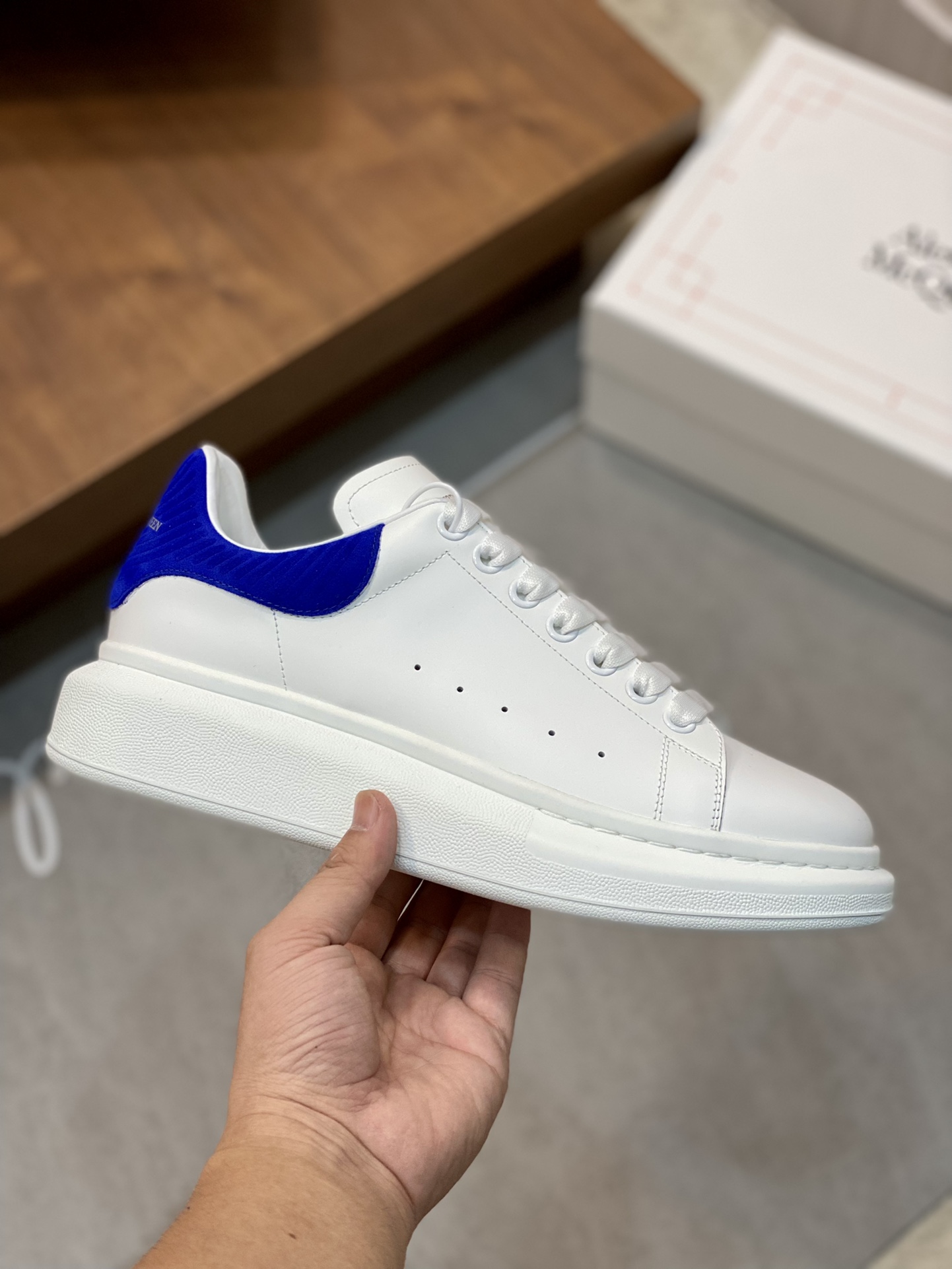 MCQUEEN SNEAKER