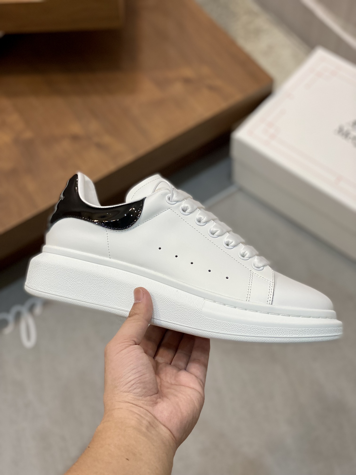MCQUEEN SNEAKER