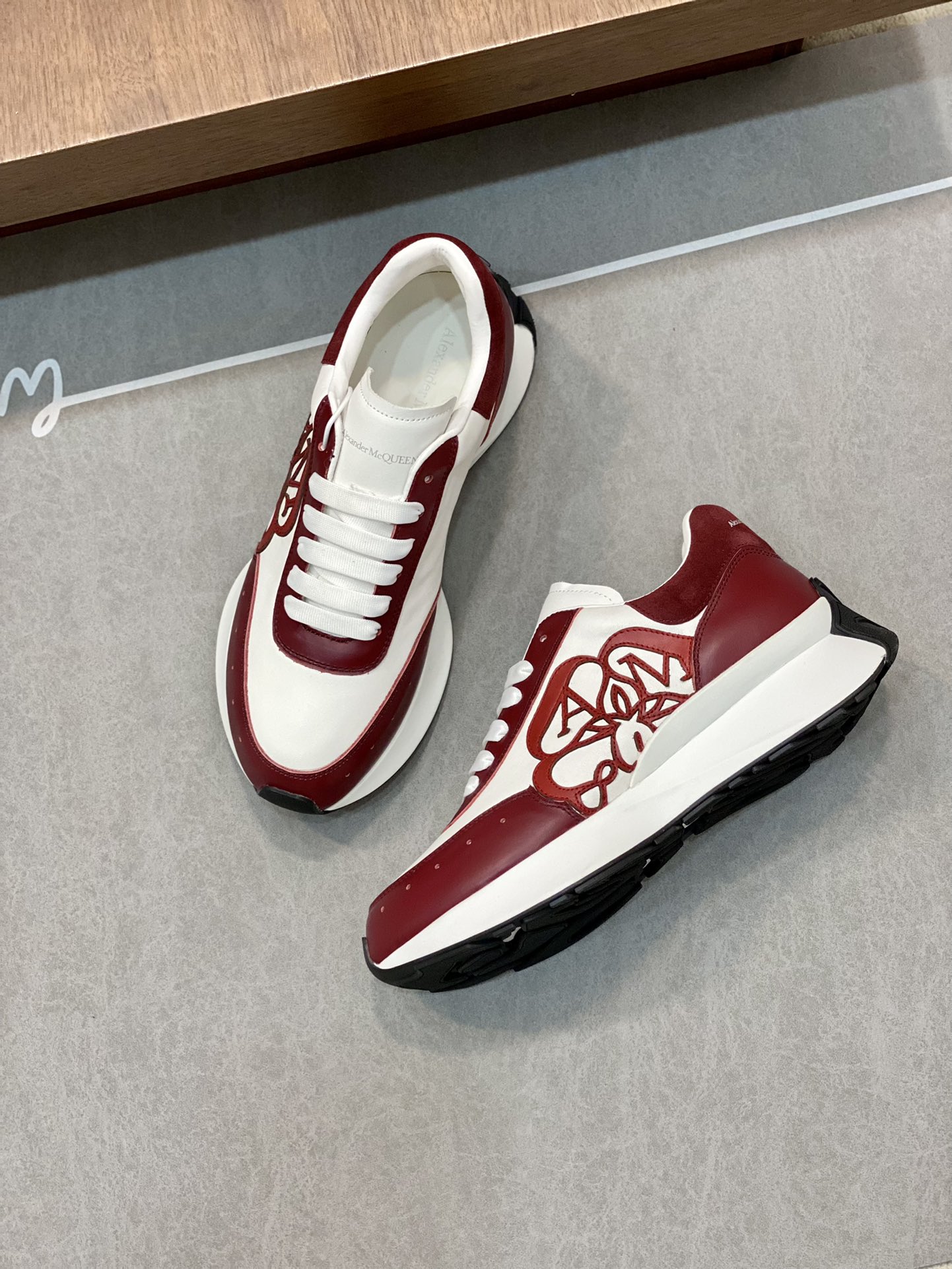 MCQUEEN SNEAKER