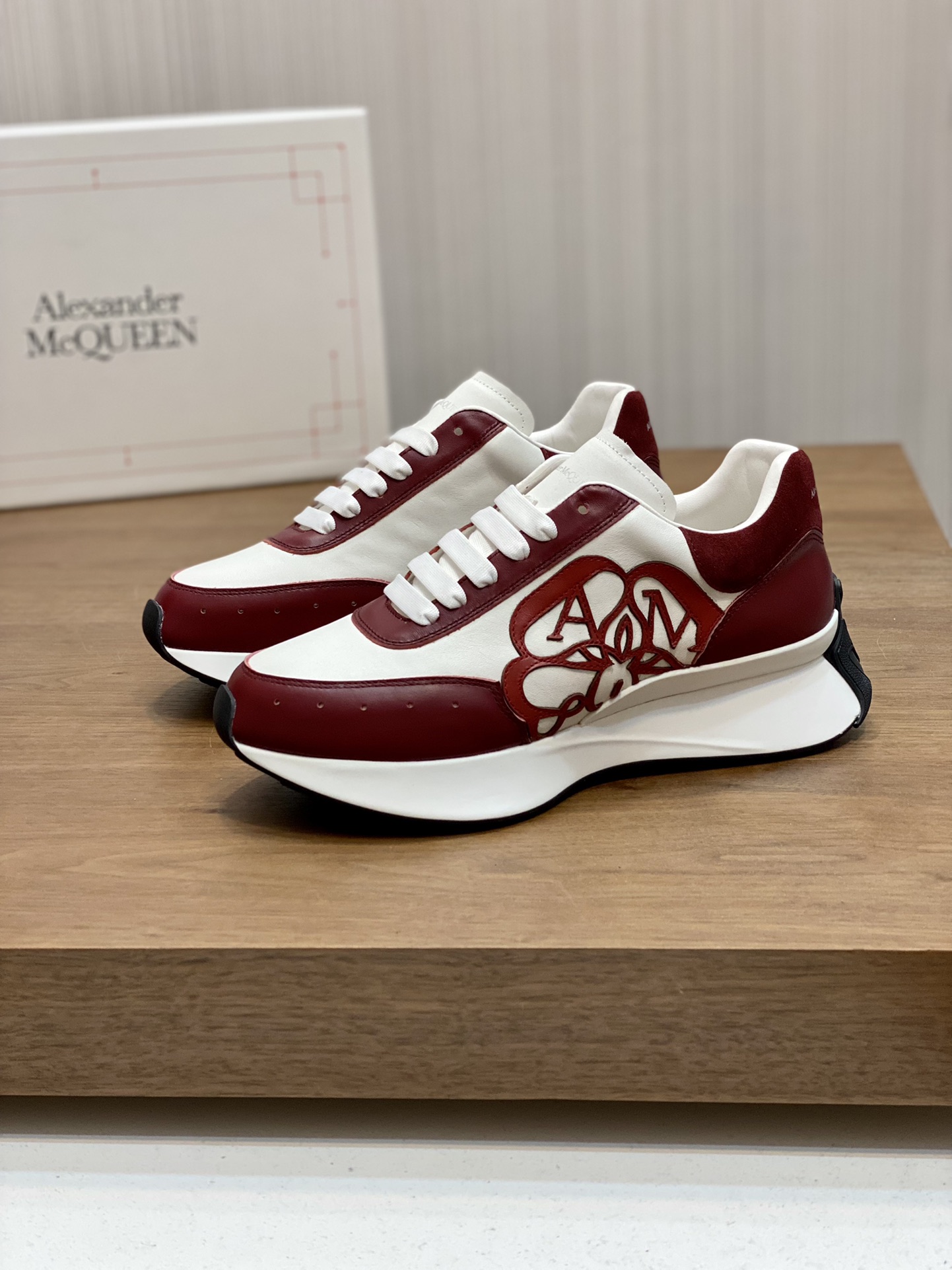 MCQUEEN SNEAKER