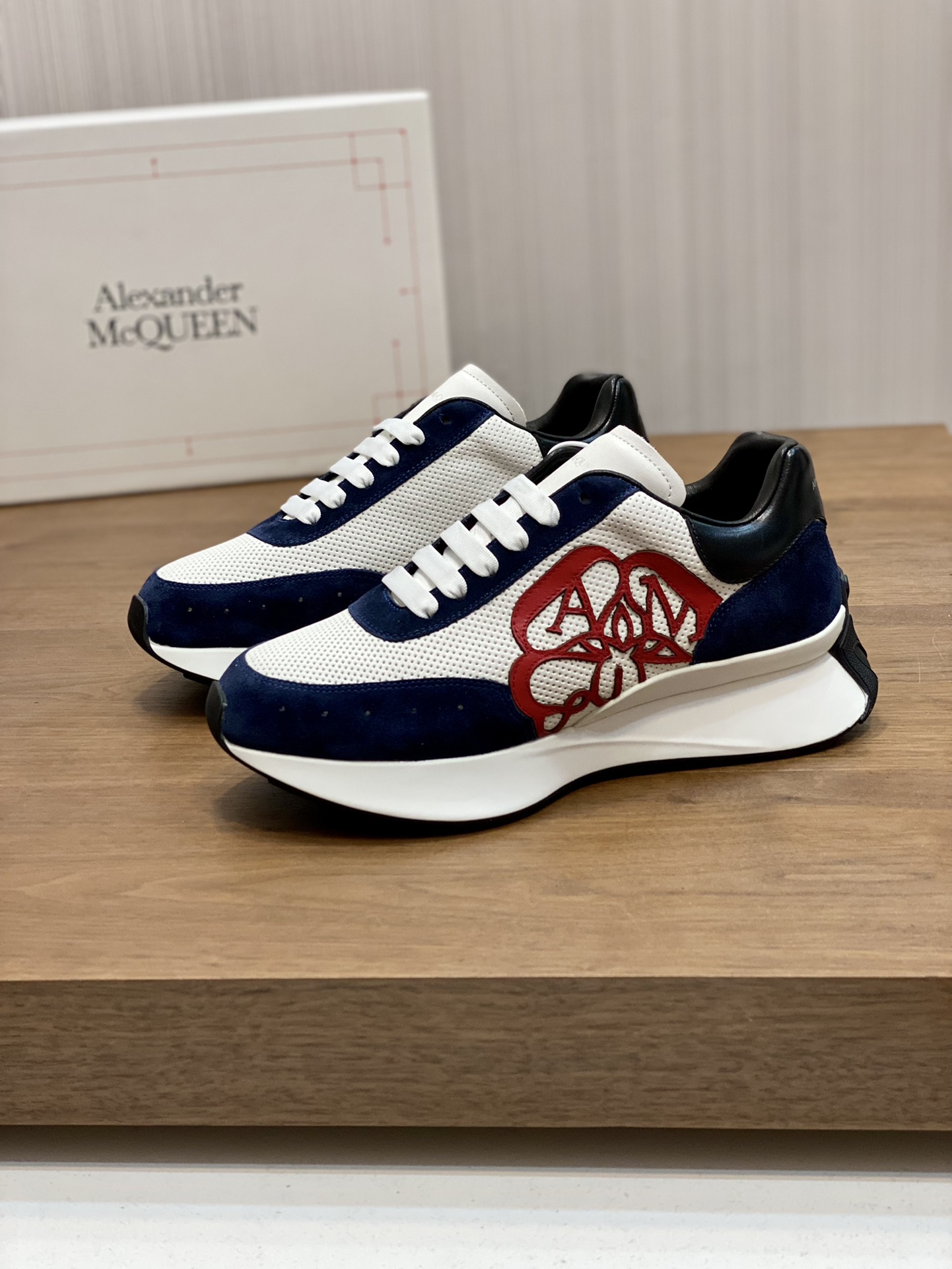 MCQUEEN SNEAKER