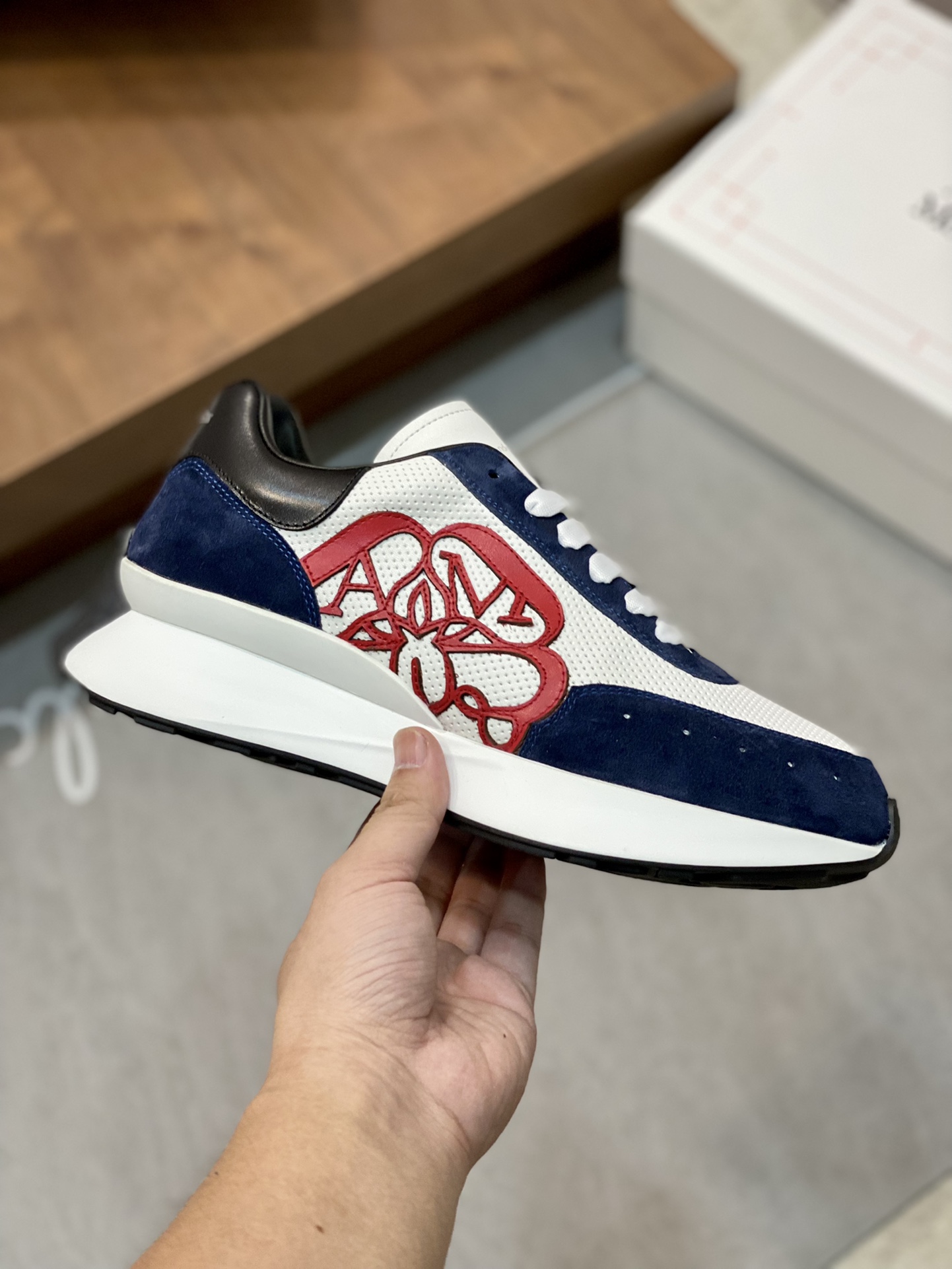MCQUEEN SNEAKER