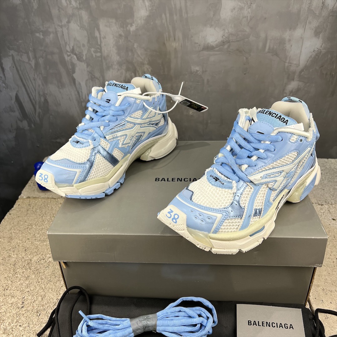 BALENCIAGA RUNNER