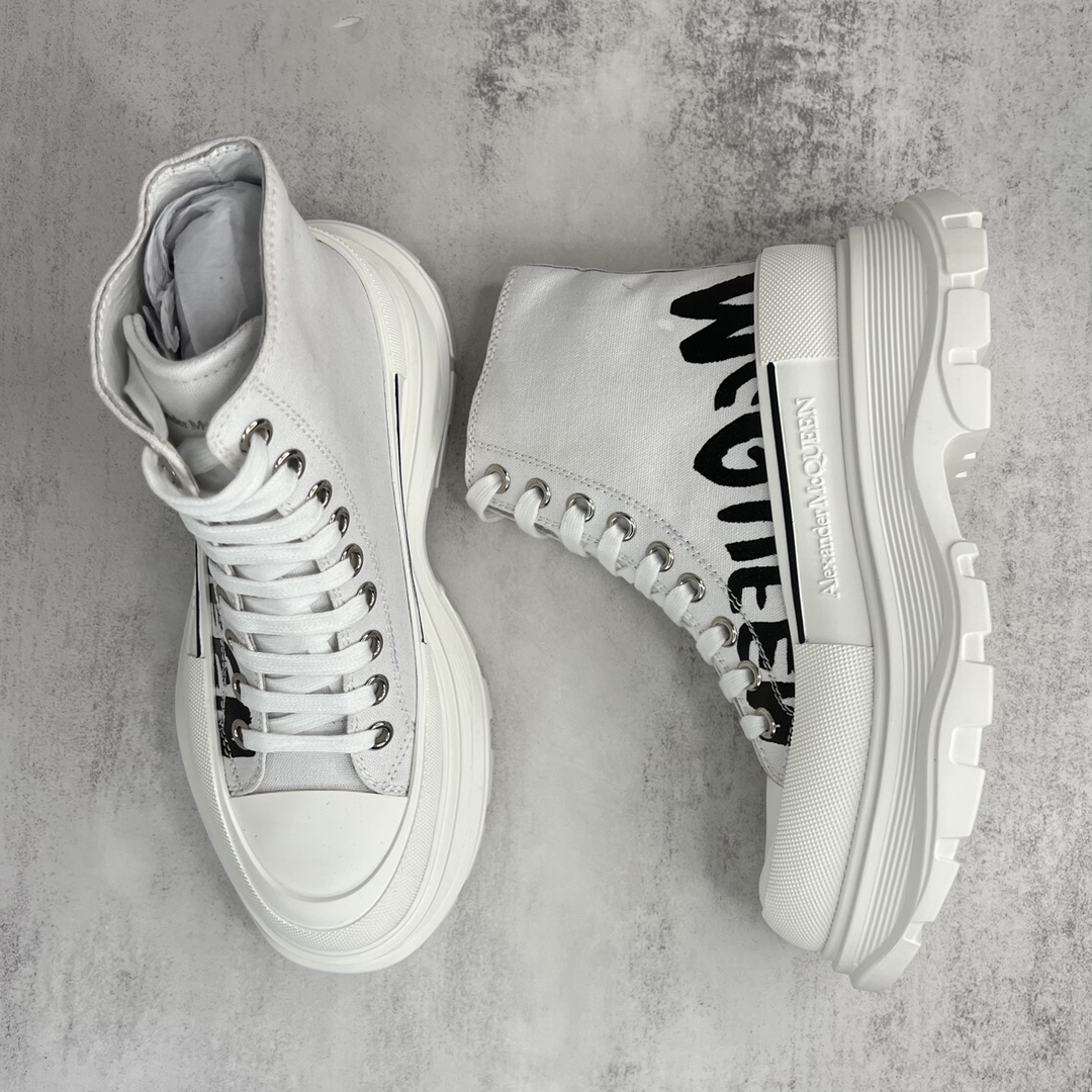 MCQUEEN SNEAKER 