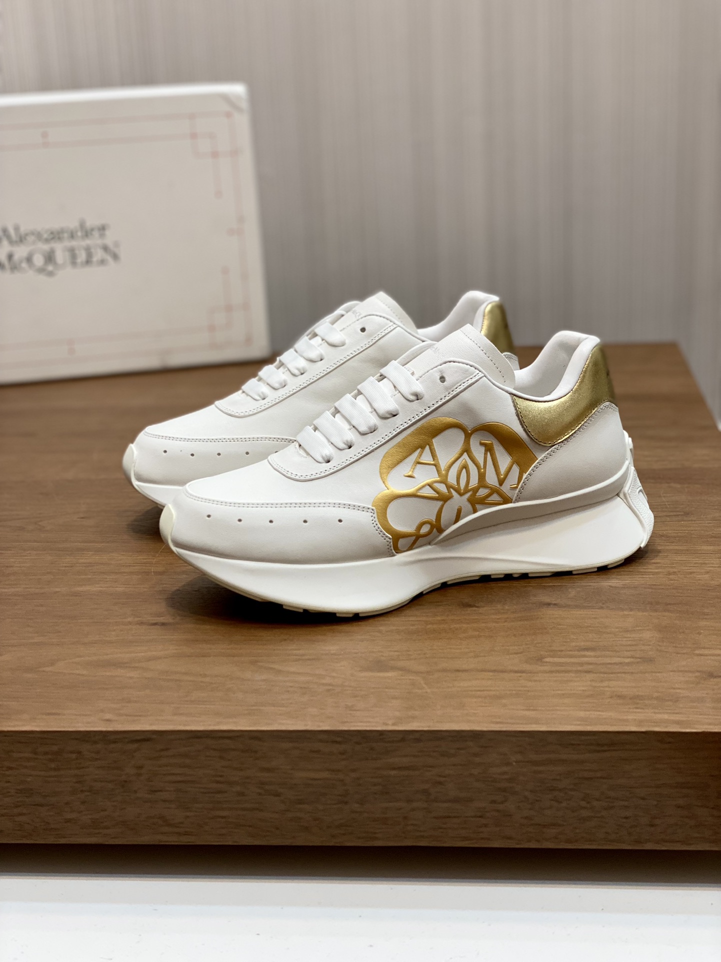 MCQUEEN SNEAKER