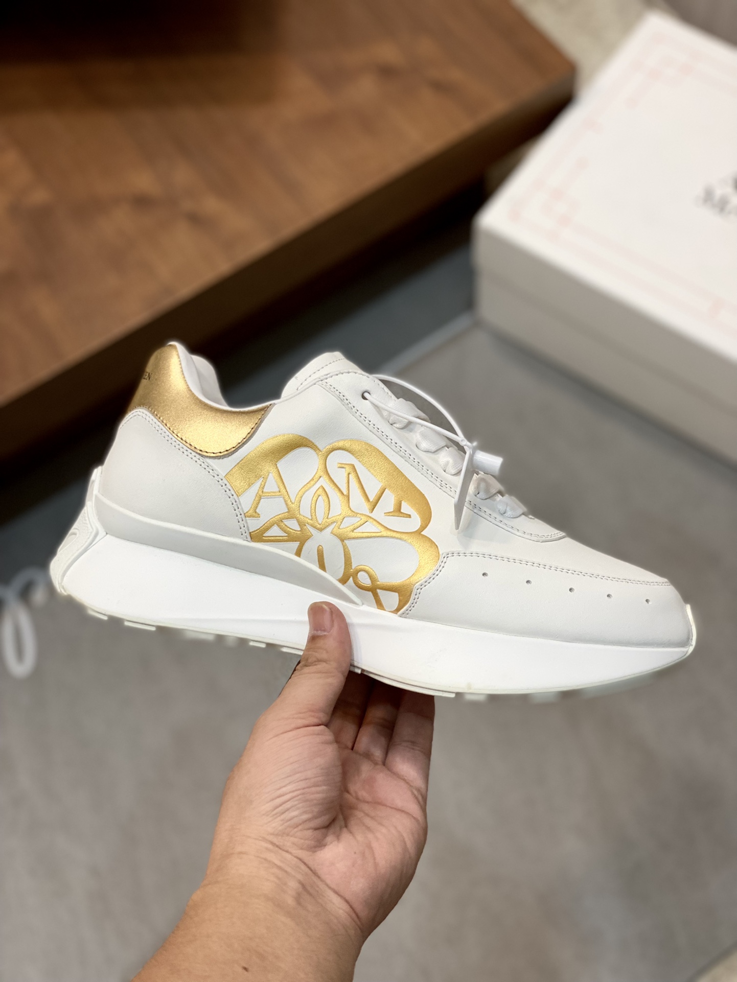 MCQUEEN SNEAKER
