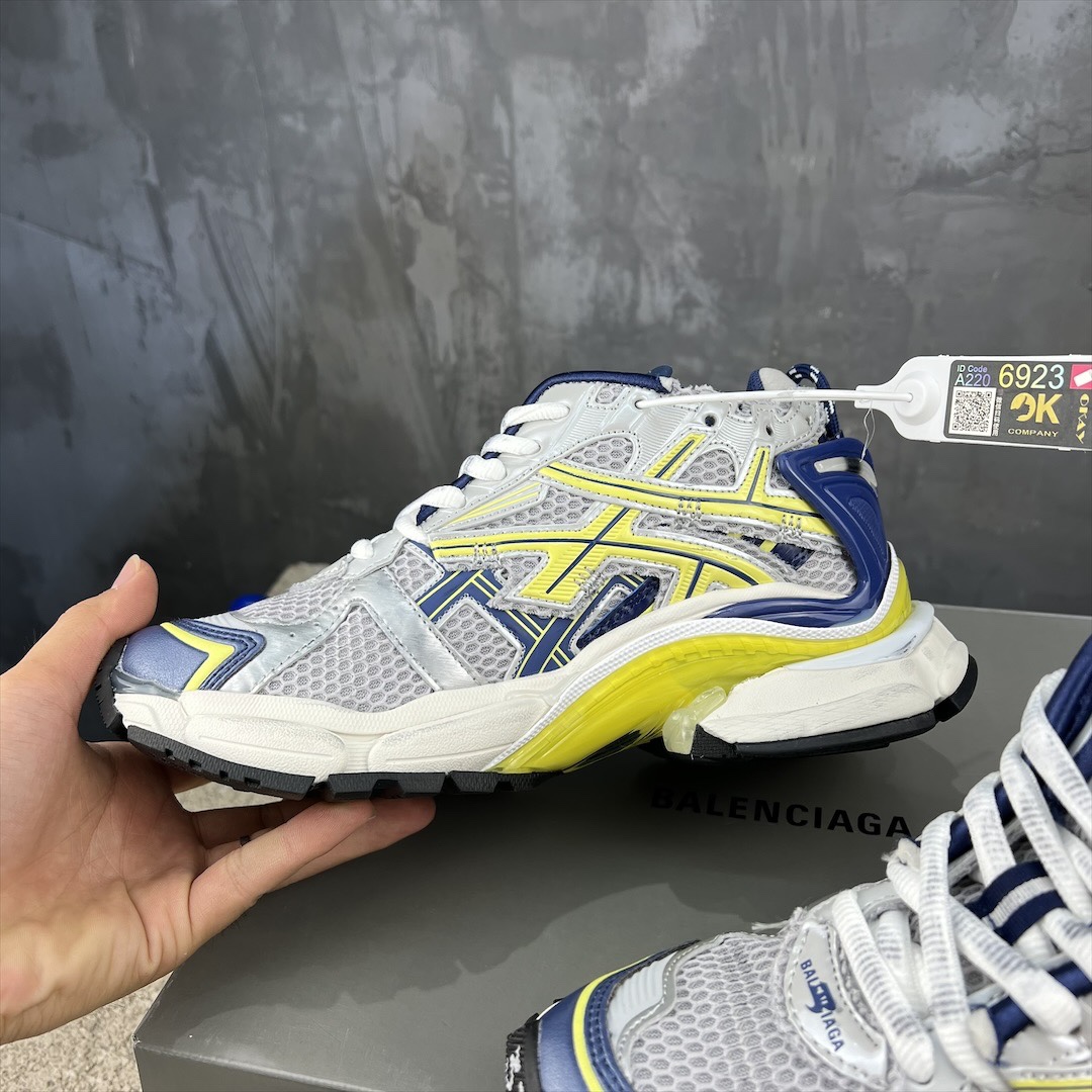 BALENCIAGA RUNNER